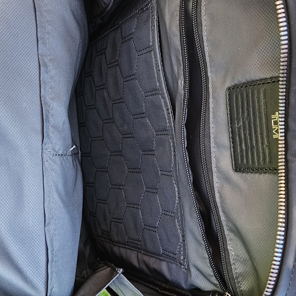 Tumi - Picture 10 of 10